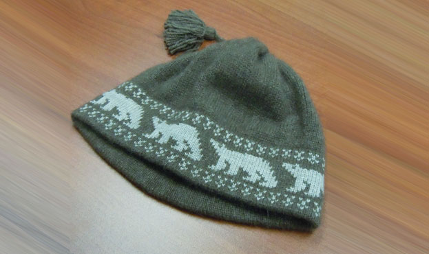 Qiviut hats, headbands and other knit products.