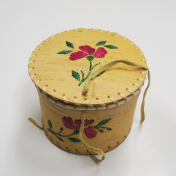 Small Round Birchbark Basket with Pink Porcupine Quill Flower Design