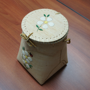 Birch Berry Basket with lid and a porcupine quill design of white flower and ladybug